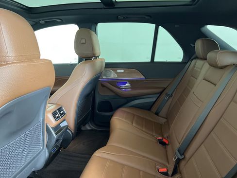 Certified 2025 Mercedes-Benz GLE 450e 4MATIC image 13