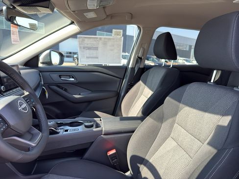New 2026 Nissan Rogue SV AWD/4WD image 26