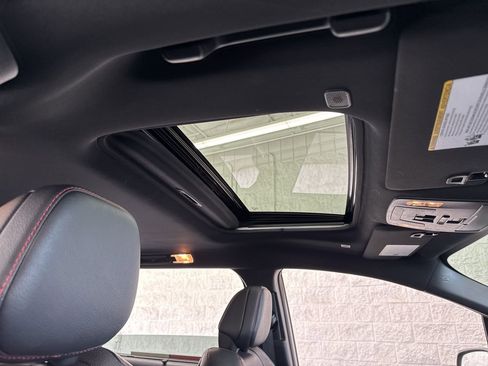 Certified 2025 Toyota Sienna XSE w/ XSE Premium Package image 50