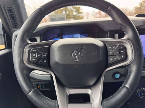 Used 2022 Ford Bronco Big Bend image 14