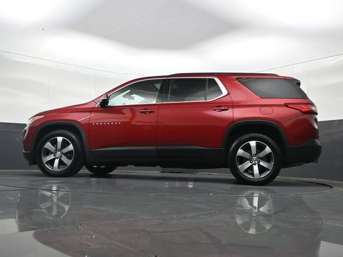 Certified 2019 Chevrolet Traverse LT w/ LT Premium Package AWD/4WD image 31