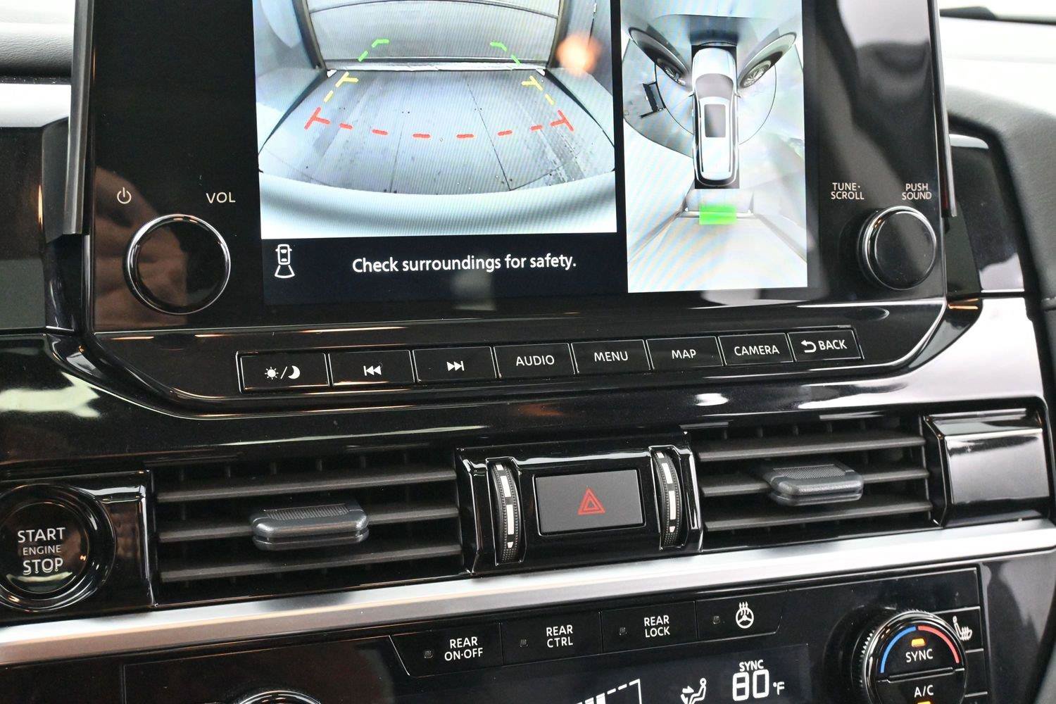 Used 2025 Nissan Pathfinder SL w/ SL Premium Package FWD image 22