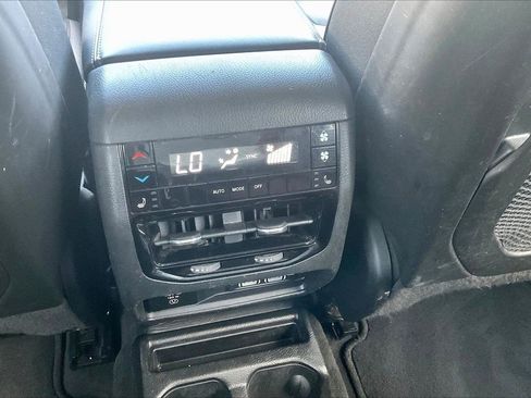 Certified 2023 Jeep Grand Cherokee L Limited image 18