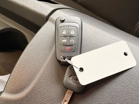 Used 2015 Chevrolet Camaro SS w/ Silver Rally Stripe Package image 16