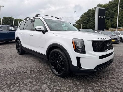 Used 2022 Kia Telluride EX w/ EX Premium Package AWD/4WD image 16
