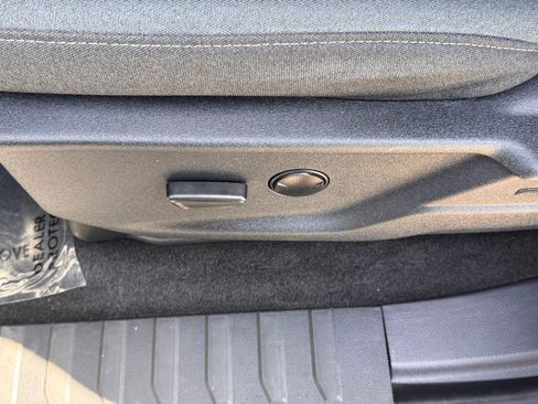 Used 2025 Ford F150 XLT w/ Equipment Group 301A Standard AWD/4WD image 18