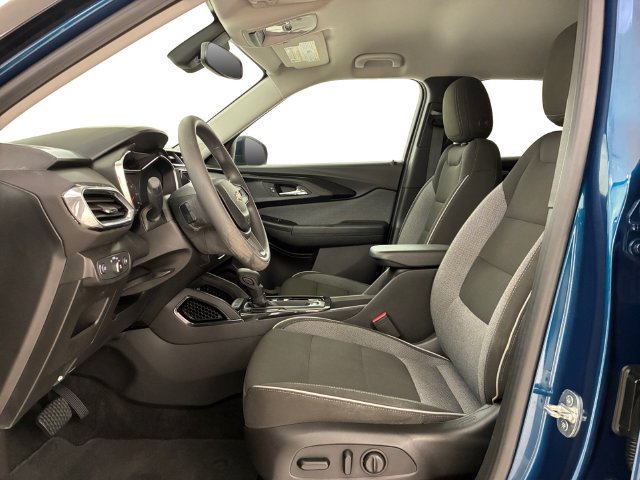 Certified 2021 Chevrolet TrailBlazer LT w/ Convenience Package FWD image 12