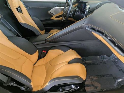 Certified 2022 Chevrolet Corvette Stingray Premium Conv w/ Z51 Performance Package image 17