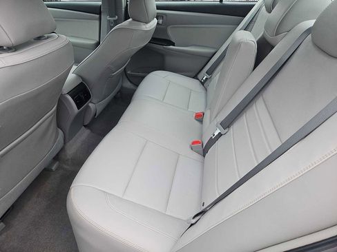 Used 2017 Toyota Camry XLE w/ Convenience Package image 27
