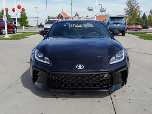 New 2026 Toyota GR86 Premium w/ ALL Weather Mat Package (TMS) image 3