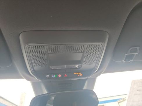 Used 2026 Chevrolet Equinox EV LT FWD image 21