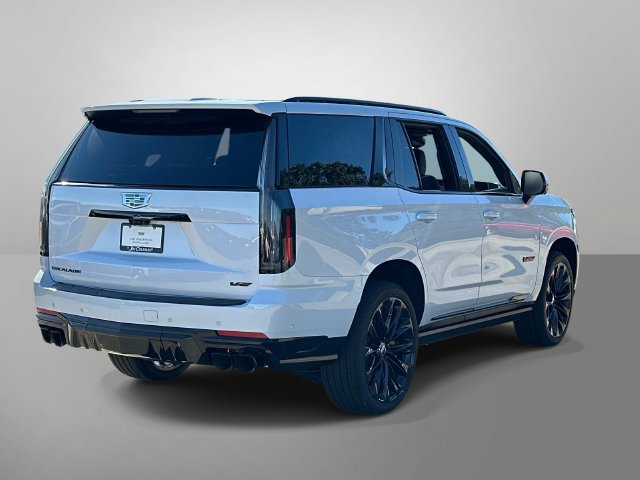 New 2026 Cadillac Escalade V w/ LPO, ONYX Package AWD/4WD image 14