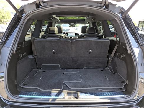 Used 2022 Mercedes-Benz GLS 450 4MATIC image 46