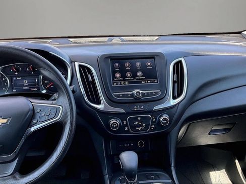 Used 2023 Chevrolet Equinox LT w/ LPO, Floor Liner Package AWD/4WD image 9