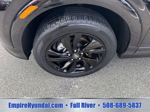 Used 2024 Buick Encore GX Sport Touring AWD/4WD image 12