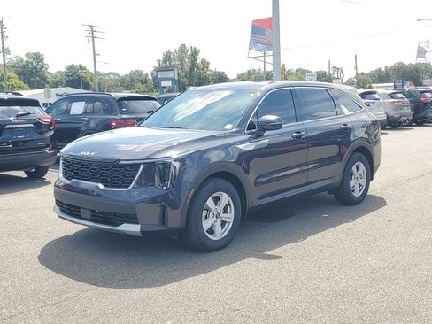 New 2026 Kia Sorento LX image 3