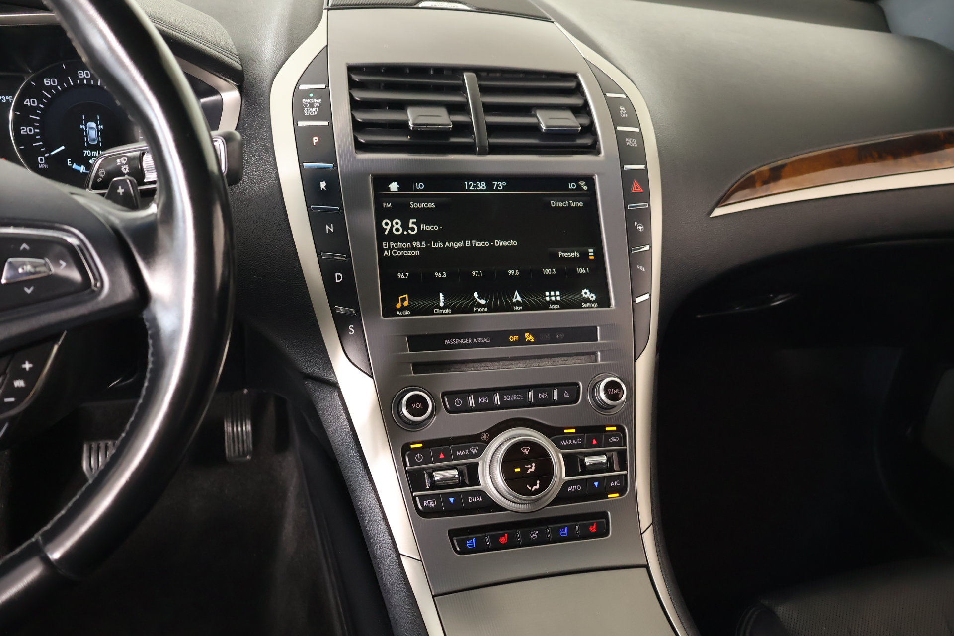 Used 2018 Lincoln MKZ Reserve w/ Luxury Package FWD image 5