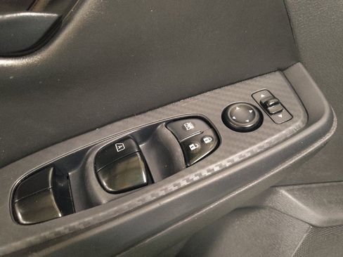 Used 2024 Nissan Sentra S FWD image 27