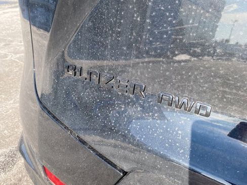 Certified 2023 Chevrolet Blazer RS w/ Enhanced Convenience Package image 7