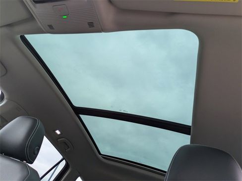 New 2026 Volkswagen Atlas SEL image 22