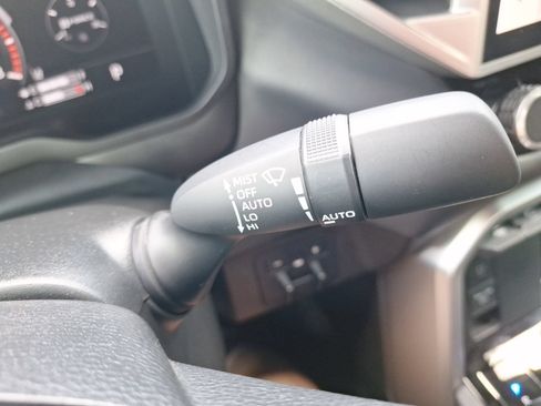 Used 2023 Toyota Tundra Platinum RWD image 22