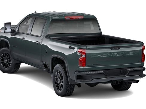 New 2026 Chevrolet Silverado 2500 LT image 2