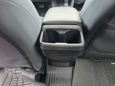 Used 2019 Toyota Tacoma SR5 AWD/4WD image 19