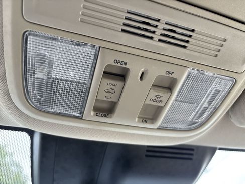 Used 2022 Honda CR-V EX image 25