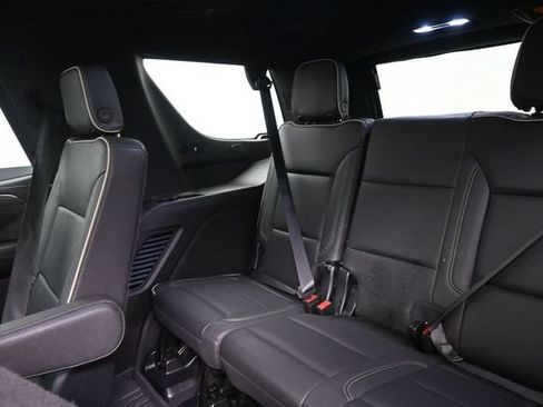 Used 2023 GMC Yukon SLT w/ SLT Premium Package AWD/4WD image 20