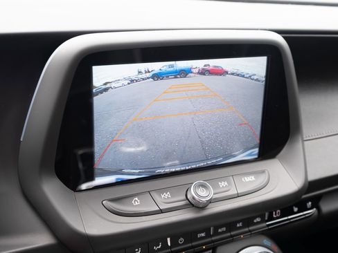 Used 2016 Chevrolet Camaro SS RWD image 4