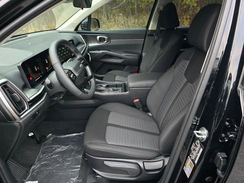 New 2026 Kia Sorento LX FWD image 5