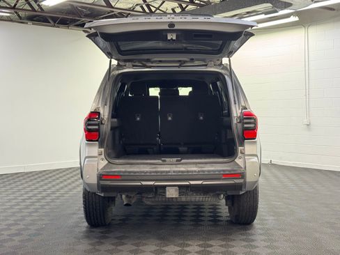 Used 2025 Toyota 4Runner TRD Off-Road image 27