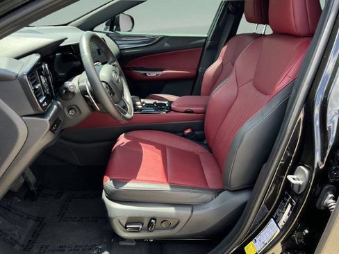Used 2024 Lexus NX 250 FWD image 19