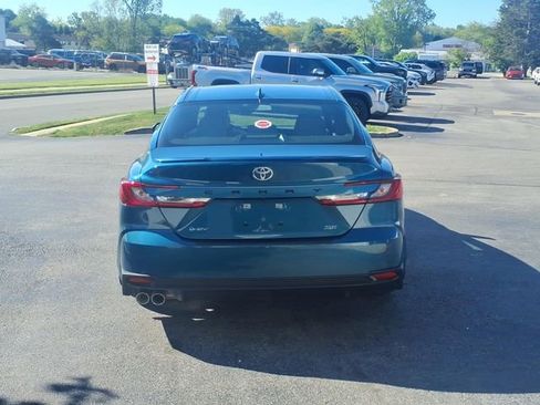 Certified 2026 Toyota Camry SE FWD image 18
