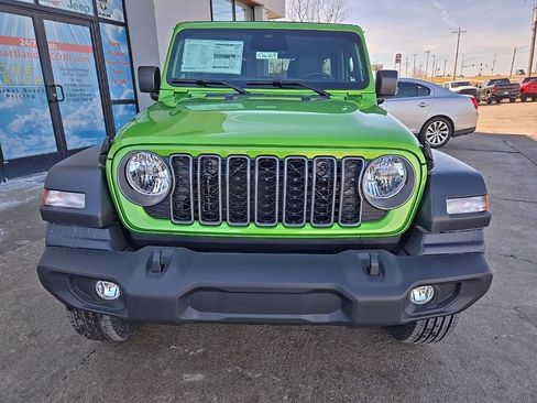 New 2026 Jeep Wrangler Unlimited Sport AWD/4WD image 17