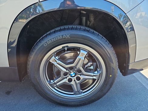 Used 2024 BMW X1 xDrive28i AWD/4WD image 33