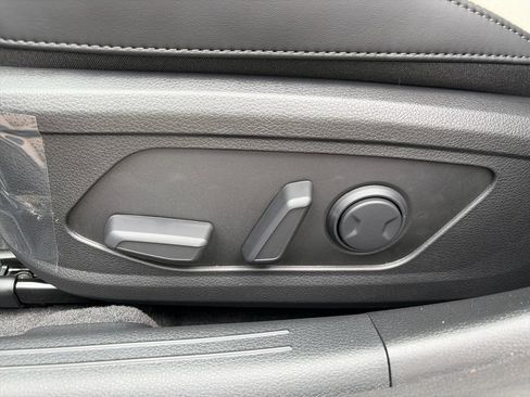 New 2026 Kia K5 GT-Line w/ GT-Line Premium Package AWD/4WD image 16