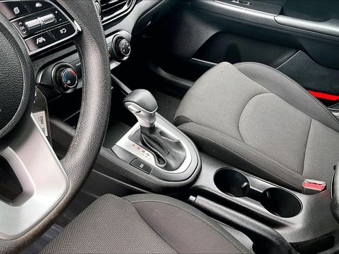 Used 2023 Kia Forte LXS w/ LXS Technology Package FWD image 15