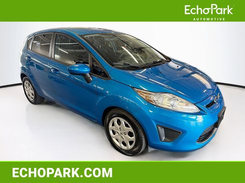 Used 2012 Ford Fiesta SE FWD image 1