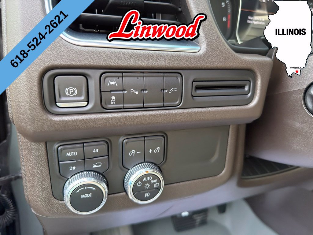 Used 2021 GMC Yukon SLT w/ SLT Premium Package AWD/4WD image 17