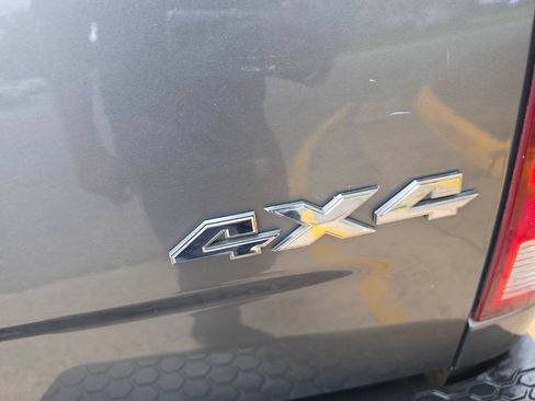 Used 2010 Dodge Ram 1500 Truck Laramie AWD/4WD image 8