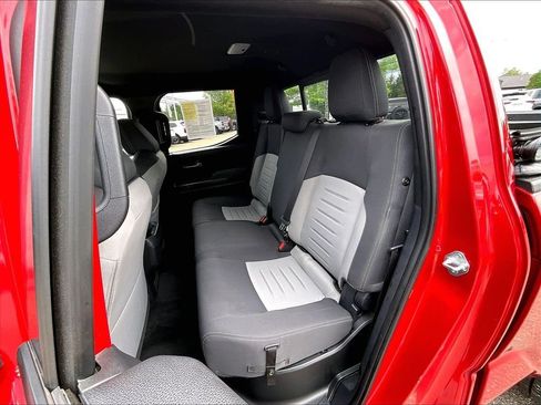 Used 2024 Toyota Tacoma TRD Off-Road w/ TRD Off Road Upgrade Package AWD/4WD image 15