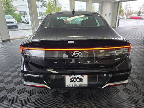 New 2026 Hyundai Sonata SEL AWD/4WD image 4