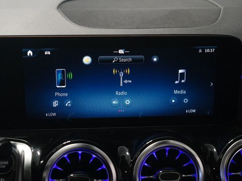 New 2026 Mercedes-Benz GLB 250 4MATIC image 24