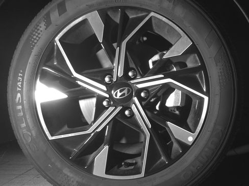 Used 2025 Hyundai Sonata SEL image 13