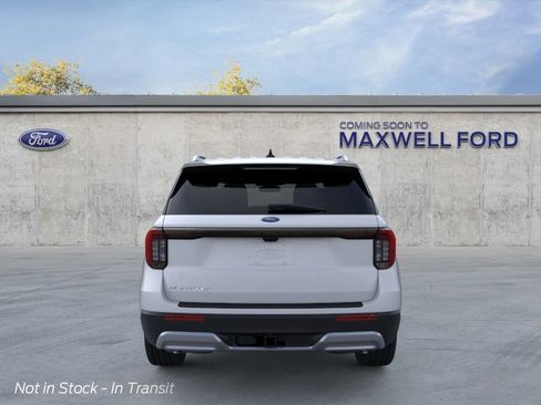 New 2026 Ford Explorer Platinum RWD image 18