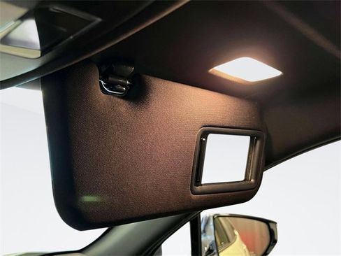 Used 2023 Lexus UX 250h F Sport image 35