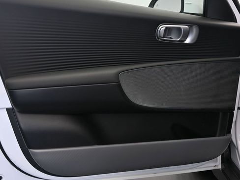 New 2025 Hyundai Ioniq 6 SE image 23