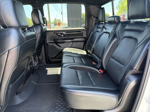 Certified 2022 RAM 1500 Laramie AWD/4WD image 12