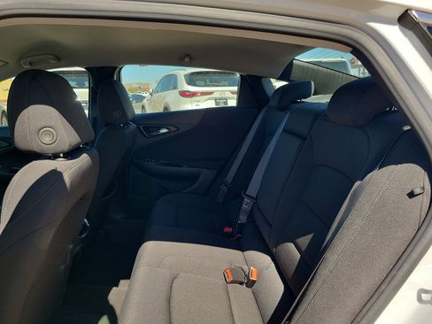 Used 2024 Chevrolet Malibu LT image 13